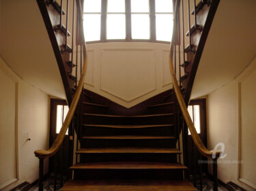 Photographie intitulée "Escaliers, Ivry-sur…" par André Boulze, Œuvre d'art originale, Photographie numérique