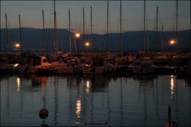 Photographie intitulée "Nocturne au port d'…" par André Galvan, Œuvre d'art originale