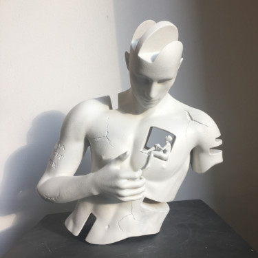 Skulptur mit dem Titel "Omnia vincit amor (…" von Andrea Giorgi, Original-Kunstwerk, Kunststoff