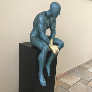 Скульптура под названием "LIFE IS A BATTLE (b…" - Andrea Giorgi, Подлинное произведение искусства, Смола