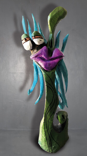 Escultura titulada "FIGARO GILBERT BETON" por Andrea Halm, Obra de arte original, Madera