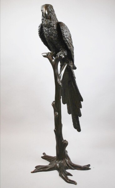 Sculpture titled "Statue de perroquet…" by Andregeometricart, Original Artwork, Bronze