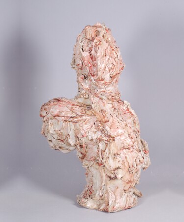 Sculpture titled "stolze Nike" by Andreas Loeschner-Gornau, Original Artwork, Ceramics