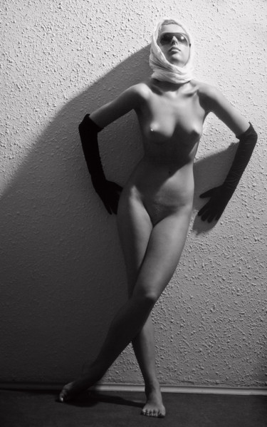 Photographie intitulée "Линии тела" par Andrey Petrosyan, Œuvre d'art originale, Photographie numérique