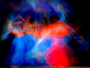 Photographie intitulée "Танец-6" par Andrey Petrosyan, Œuvre d'art originale, Photographie numérique