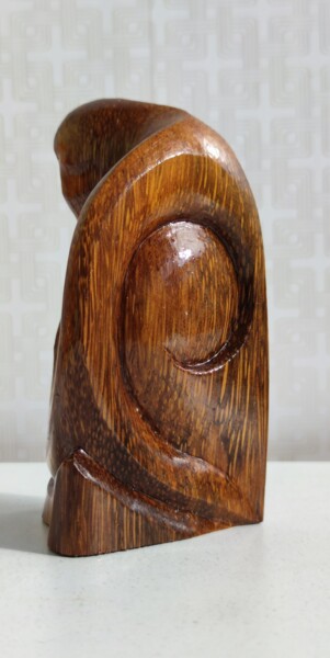 Sculpture titled "Palm Snail" by Andrei Latyshev, Original Artwork, Wood