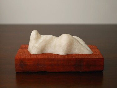 Rzeźba zatytułowany „Lying figure” autorstwa Andrew Gangan, Oryginalna praca, Kamień