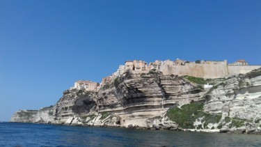 Photographie intitulée "Bonifacio" par Véré Angélique, Œuvre d'art originale, Photographie numérique