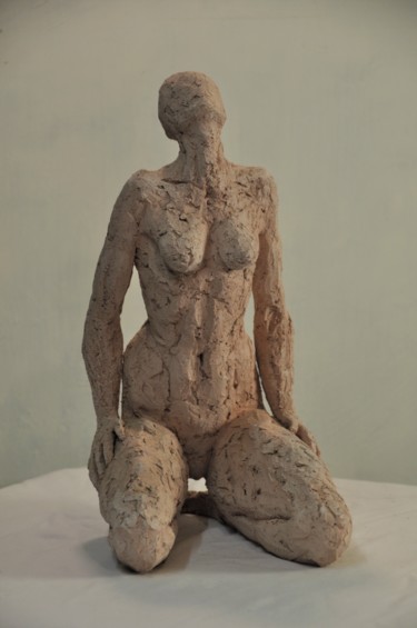 Sculpture titled "Contemplation lunai…" by Philippe Jamin, Original Artwork, Terra cotta