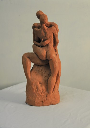 Sculpture titled "L'étreinte" by Philippe Jamin, Original Artwork, Terra cotta