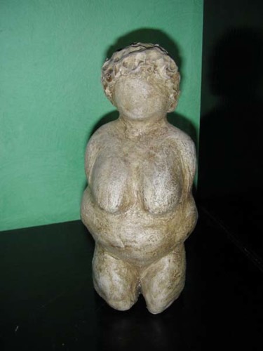 Sculpture titled "Donii" by Aam, Original Artwork