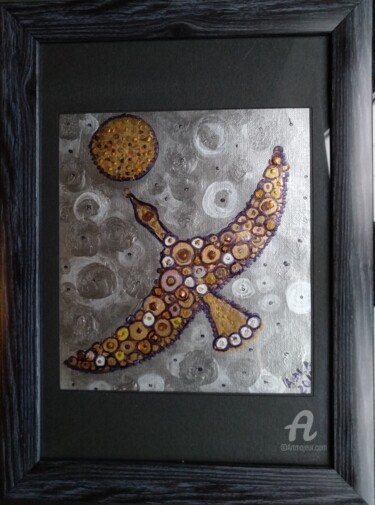 Drawing titled "Gold bird" by Anna Ama, Original Artwork, Marker