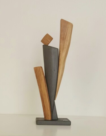 Sculpture titled "Cubo in equilibrio" by Anna Beltrame A＋D Art, Original Artwork, Wood
