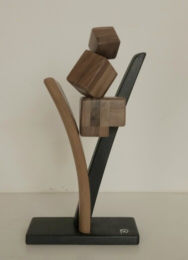 Sculptuur getiteld "Equilibrio di cubi" door Anna Beltrame A＋D Art, Origineel Kunstwerk, Hout