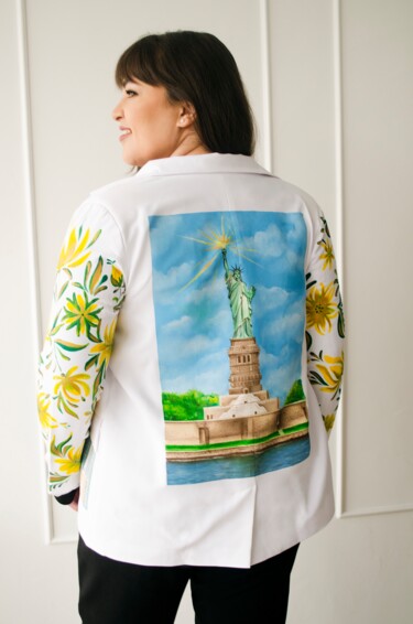 纺织艺术 标题为“Hand painted jacket…” 由Анна Борщевская, 原创艺术品, 挂毯