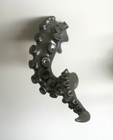 Sculpture intitulée "Tentacule" par Anna D., Œuvre d'art originale, Argile