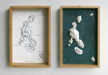 제목이 "Artists Archipelago"인 조형물 Anna Magdalena Wojcik로, 원작, 점토 목재 패널에 장착됨
