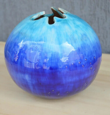 Skulptur mit dem Titel "vaso-blu" von Anna Nuzzo, Original-Kunstwerk, Keramik