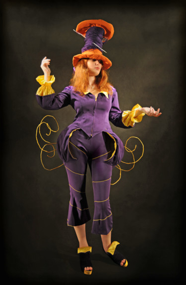Costume from the series "Alice in Wonderland" #1 Design intitulée "Costume from the se…" par Anna Tyugina, Œuvre d'art originale, Vêtements