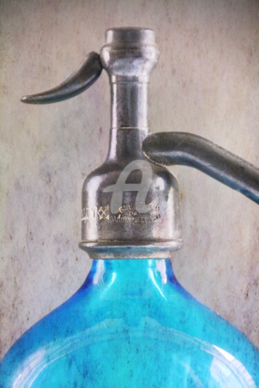 Photographie intitulée "Le syphon bleu" par Aal, Œuvre d'art originale, Photographie numérique