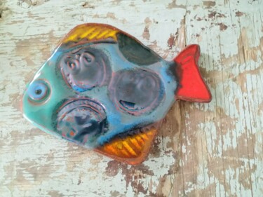 Sculpture titled "Poisson exotique 003" by Anne Cabon, Original Artwork, Ceramics