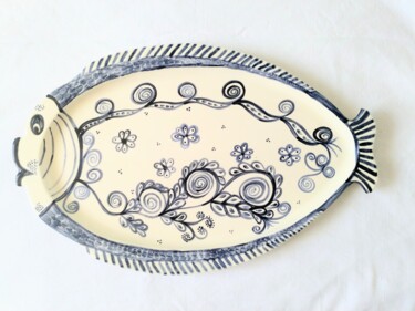 Scultura intitolato "Grand poisson décor…" da Anne Cabon, Opera d'arte originale, Ceramica