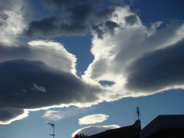 Photographie intitulée "nuages dévoreur" par Anne Marie Mermet, Œuvre d'art originale, Photographie non manipulée