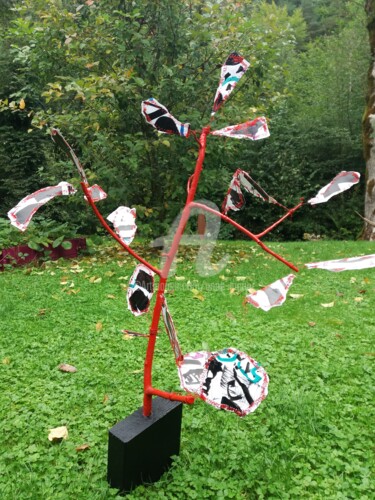 Sculpture intitulée "Arbre rouge graphiq…" par Anne Maury, Œuvre d'art originale