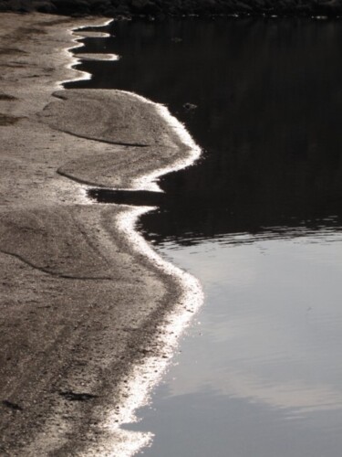 Photographie intitulée "noir rivage" par Anne Sarda, Œuvre d'art originale