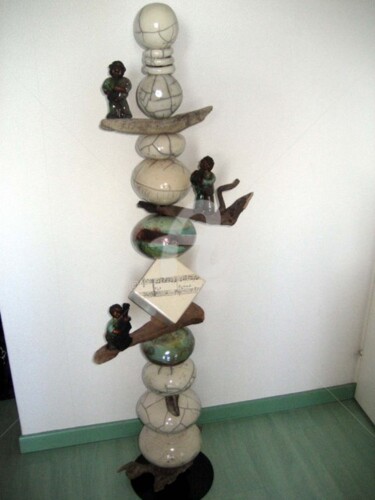 Sculpture intitulée "Totem Jazz" par Noush, Œuvre d'art originale