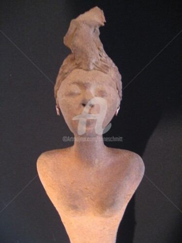 Sculpture intitulée "africaine grès déta…" par Noush, Œuvre d'art originale