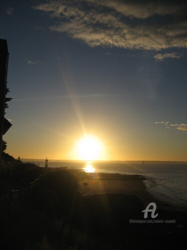 Photographie intitulée "LEVER DE SOLEIL aut…" par Annick Couëdel, Œuvre d'art originale