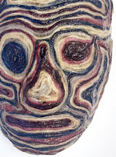Γλυπτική με τίτλο "Mask Made from Yarn…" από Anthony Saldivar, Αυθεντικά έργα τέχνης, String Art