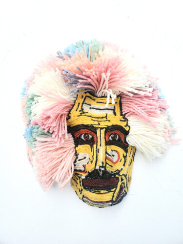 Sculptuur getiteld "Art Mask Yarn and M…" door Anthony Saldivar, Origineel Kunstwerk, Acryl