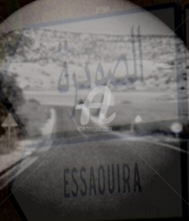 Fotografia intitulada "Essaouira on the ro…" por Abacchetta, Obras de arte originais