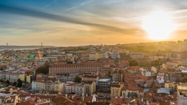 Photographie intitulée "VIEW OVER LISBON -…" par Antoine Barthelemy, Œuvre d'art originale, Photographie numérique