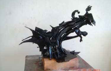 Sculpture titled "1990 " Maternité "" by Antoine Berbari, Original Artwork, Metals
