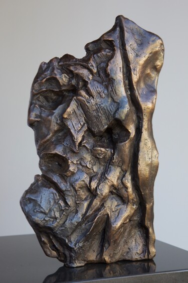 Sculpture titled "Wonder" by Antoinette Rozan, Original Artwork, Bronze