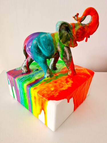 Γλυπτική με τίτλο "Elephant in color L…" από Antoni Dragan, Αυθεντικά έργα τέχνης, Πέτρα