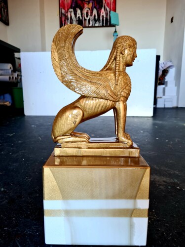 Sculpture titled "Golden Time" by Antoni Dragan, Original Artwork, Resin