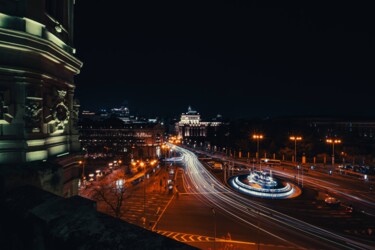Photographie intitulée "One night In Madrid…" par Antonin Borie, Œuvre d'art originale, Photographie numérique
