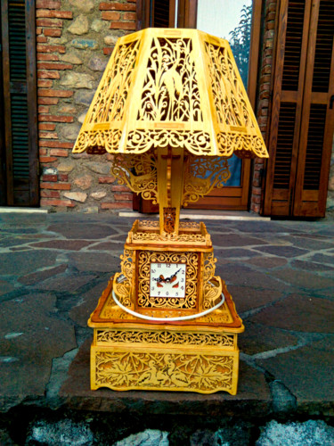 Design intitolato "Lampada Russa" da Zaglio, Opera d'arte originale, Legno