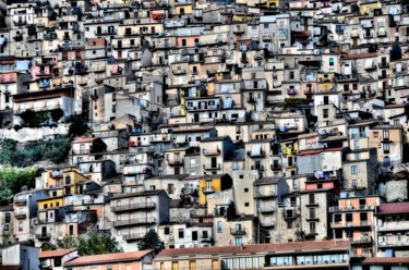 Photographie intitulée "Puzzle on the city" par Antonio Castiglione, Œuvre d'art originale