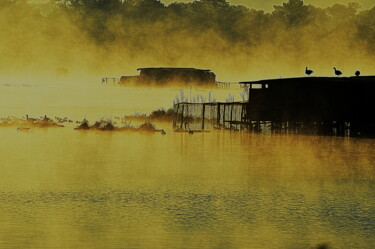 Photographie intitulée "lac et brouillard" par Aquartistiq, Œuvre d'art originale, Photographie numérique