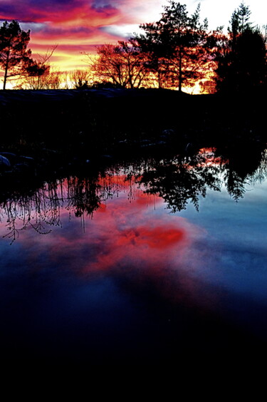 Photographie intitulée "reflets du soir" par Aquartistiq, Œuvre d'art originale, Photographie numérique