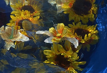 Photographie intitulée "lys et tournesols" par Aquartistiq, Œuvre d'art originale, Photographie numérique