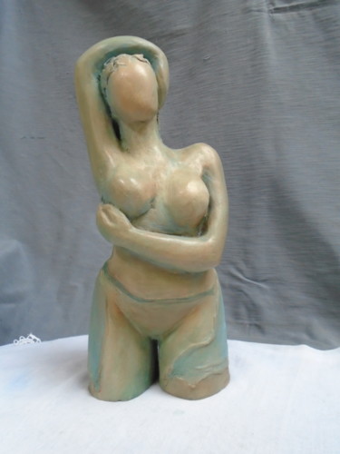 Sculpture intitulée "Femme buste dite ca…" par Marie Ruiz, Œuvre d'art originale, Terre cuite