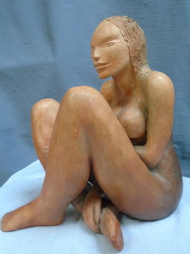 Sculpture titled "Gina ,terre cuite p…" by Marie Ruiz, Original Artwork, Terra cotta