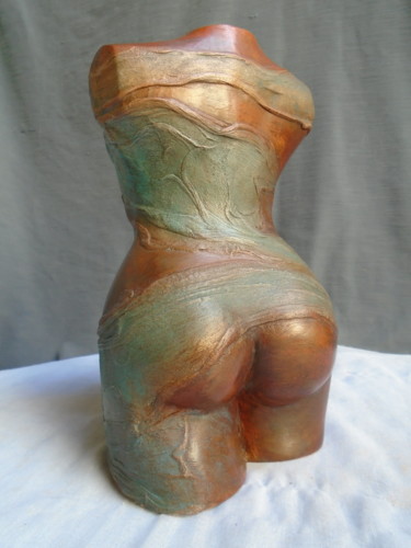 Sculpture titled "Buste drapé ,terre…" by Marie Ruiz, Original Artwork, Terra cotta