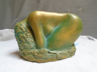 Skulptur mit dem Titel "Petite ressource in…" von Marie Ruiz, Original-Kunstwerk, Keramik